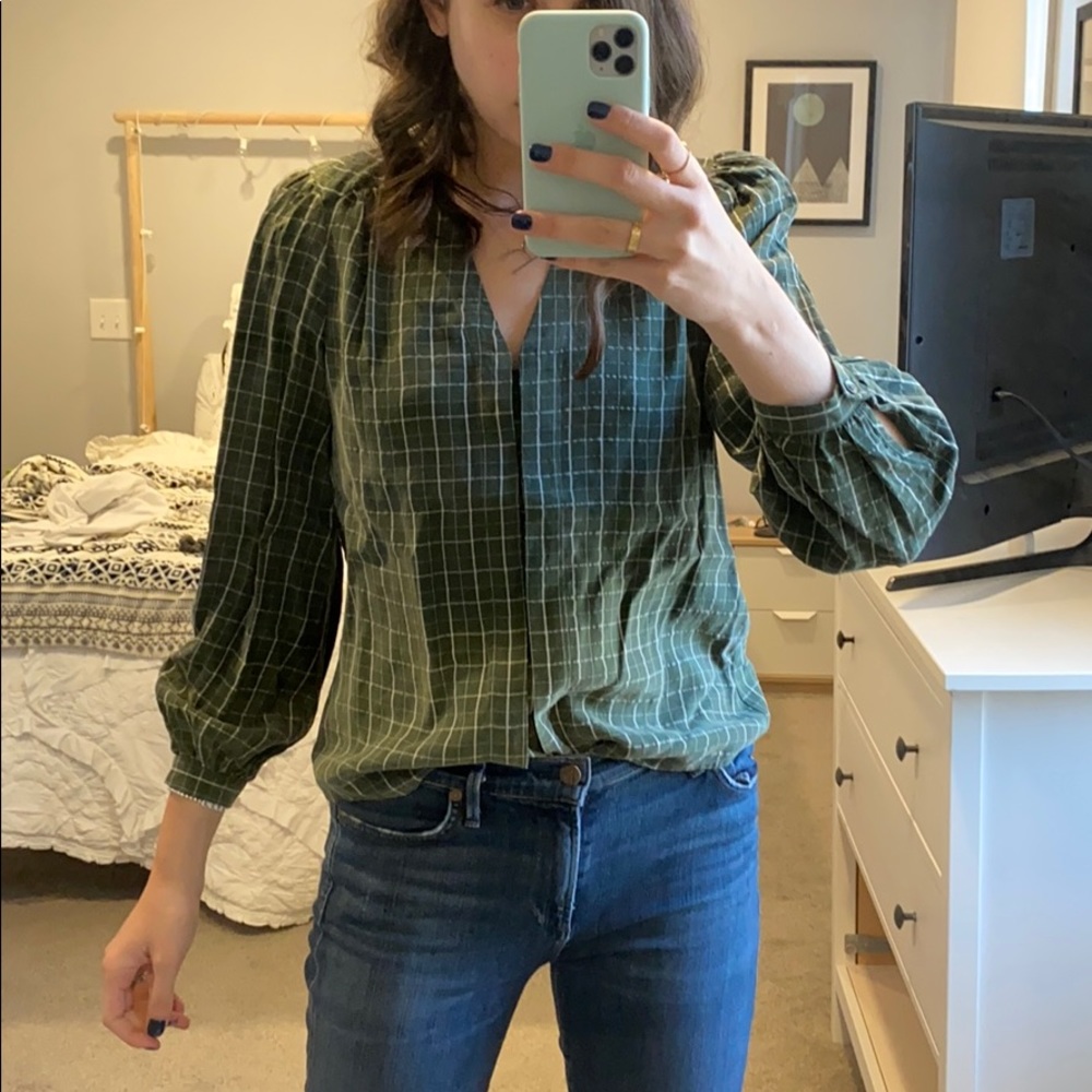 Plaid Puff Sleeve Blouse
